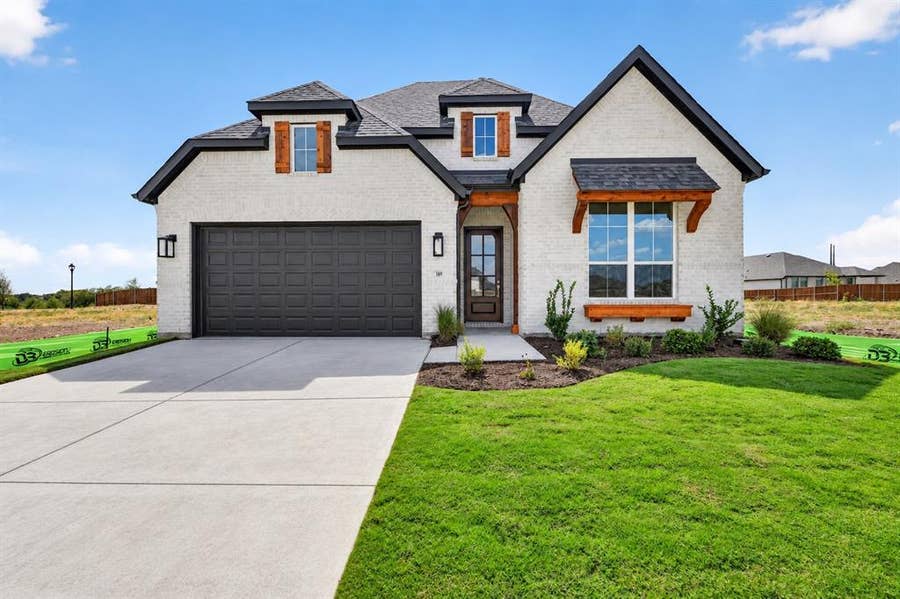 Property photo for 1609 Buscot Lane, Fort Worth, TX