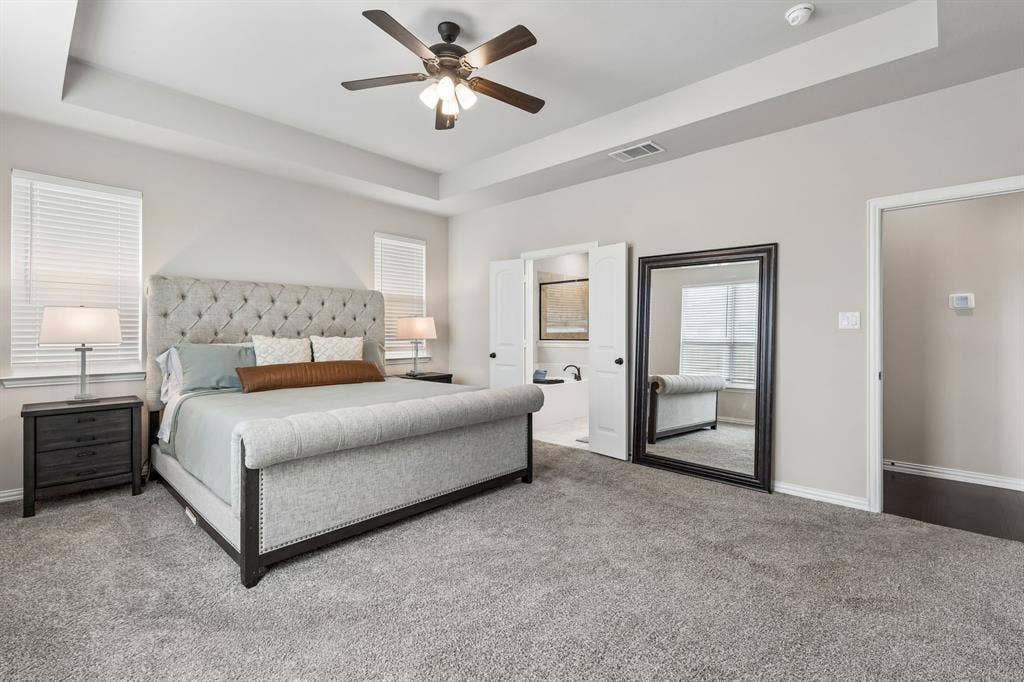 2001 Gill Star Drive, Haslet, TX 76052