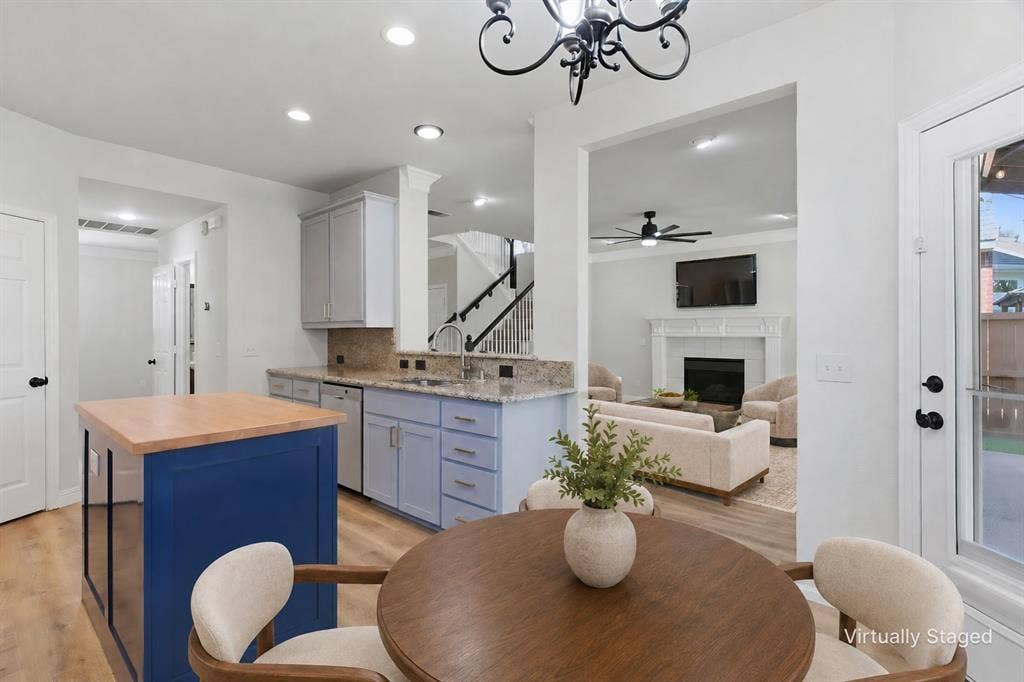 5405 N Briar Ridge Circle, McKinney, TX 75072 5405 N Briar Ridge Circle, McKinney, TX 75072