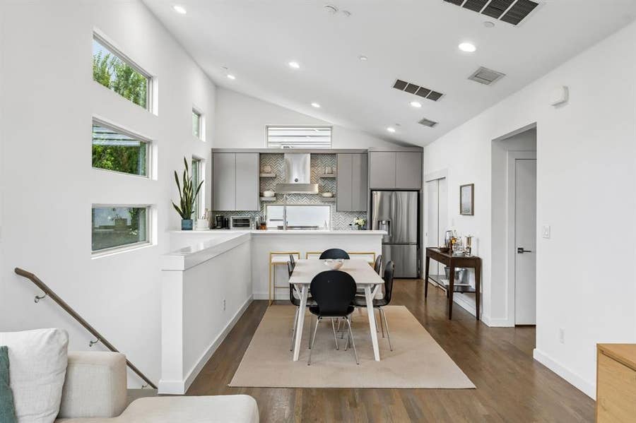 Property photo for 1833 Euclid Avenue, #5, Dallas, TX