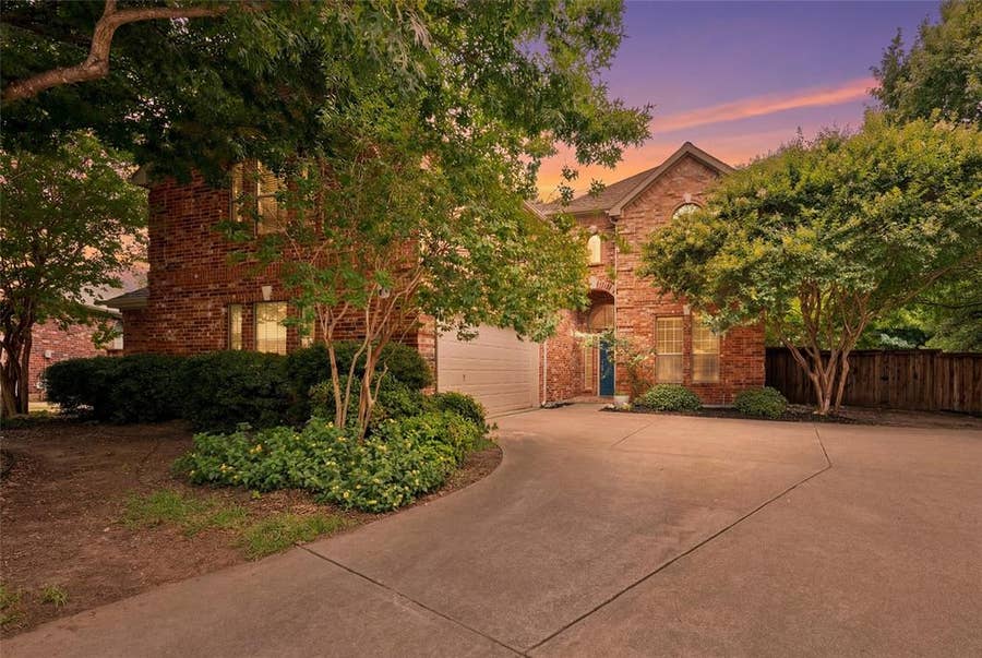 Property photo for 7312 Midcrest Court, McKinney, TX