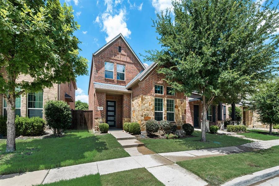 Property photo for 628 Ansley Way, Allen, TX