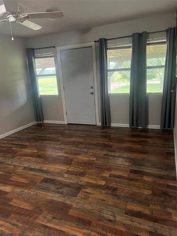 232 Railroad Drive, Mabank, TX 75147 Living room 1