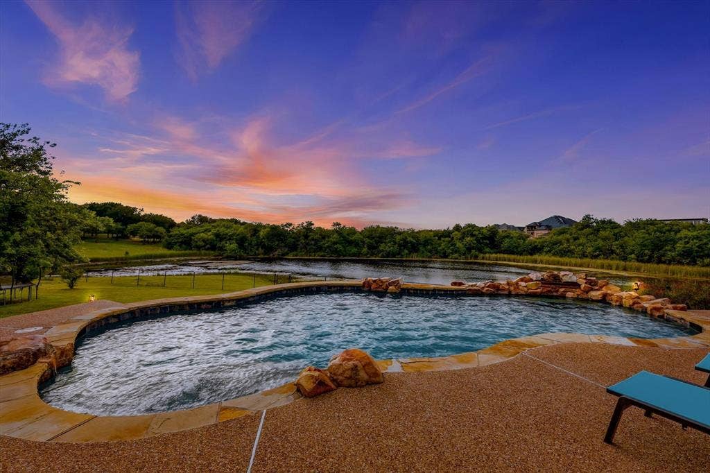 1040 Lighthouse Court, Grand Prairie, TX 75104 1040 Lighthouse Court, Grand Prairie, TX 75104