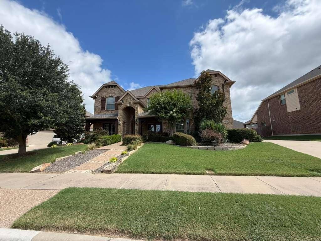 3221 Le Manns Street, Midlothian, TX 76065 3221 Le Manns Street, Midlothian, TX 76065