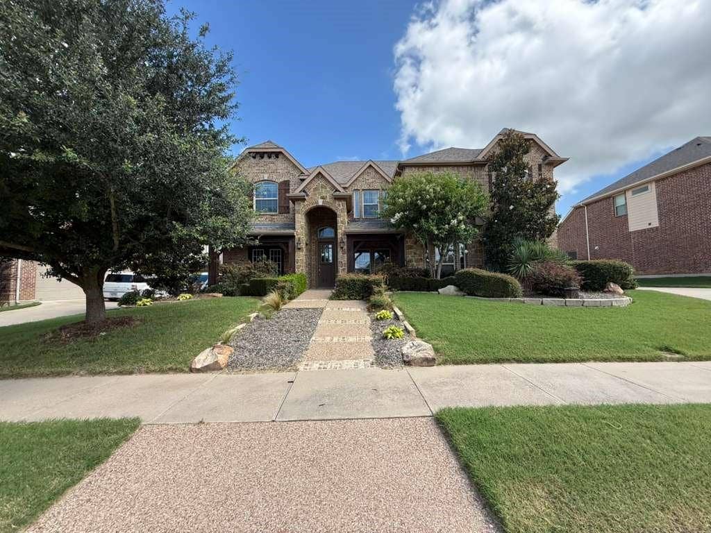 3221 Le Manns Street, Midlothian, TX 76065 3221 Le Manns Street, Midlothian, TX 76065