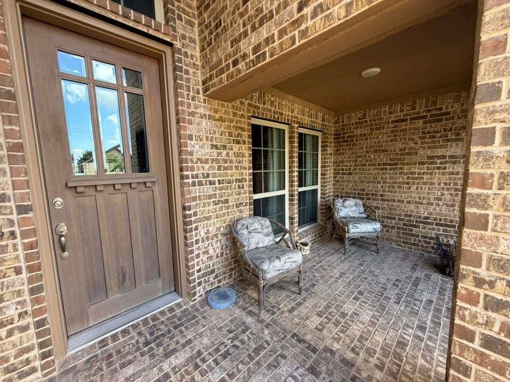 3221 Le Manns Street, Midlothian, TX 76065 3221 Le Manns Street, Midlothian, TX 76065