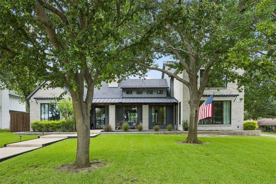 Property photo for 4406 Ridgeside Drive, Dallas, TX