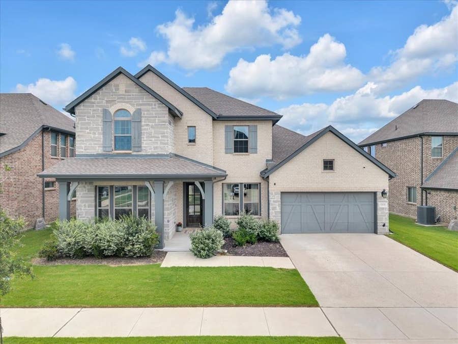 Property photo for 1808 Cedar Bluff Parkway, Mansfield, TX