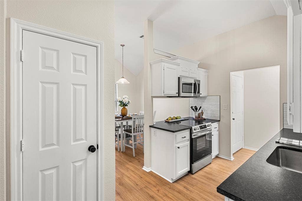 620 Brenna Road, Waxahachie, TX 75165 620 Brenna Road, Waxahachie, TX 75165