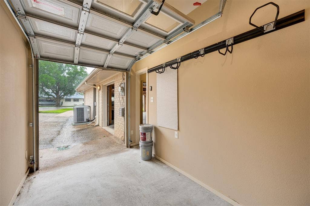 112 Marina Drive, Bullard, TX 75757 112 Marina Drive, Bullard, TX 75757