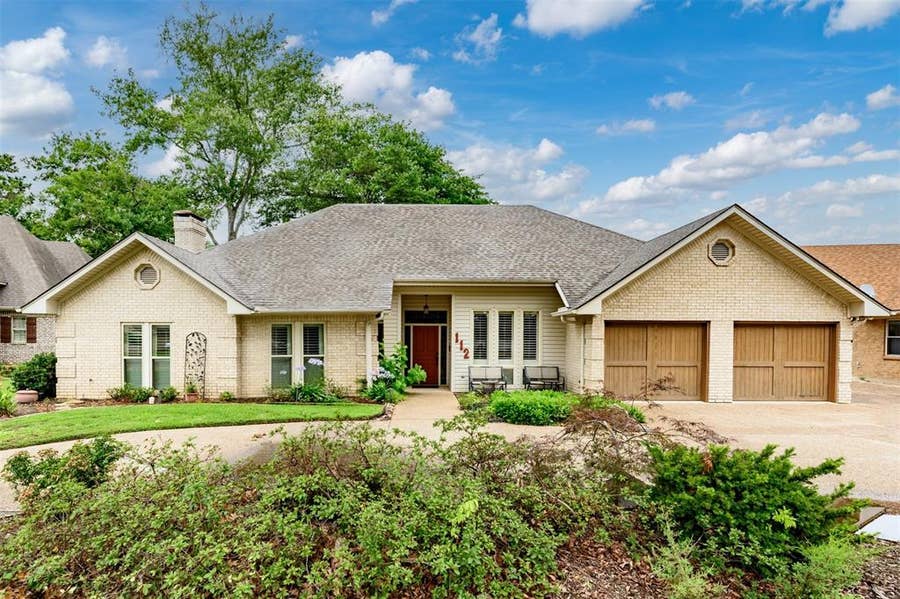 Property photo for 112 Marina Drive, Bullard, TX