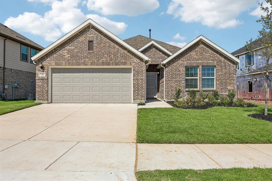 Property photo for 7312 Sumac Drive, Denton, TX