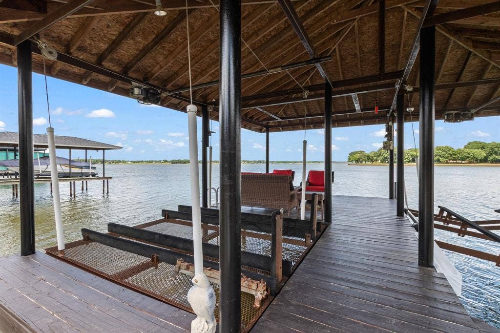 229 N Beverly Drive, Malakoff, TX 75148 Dual PWC Cradle