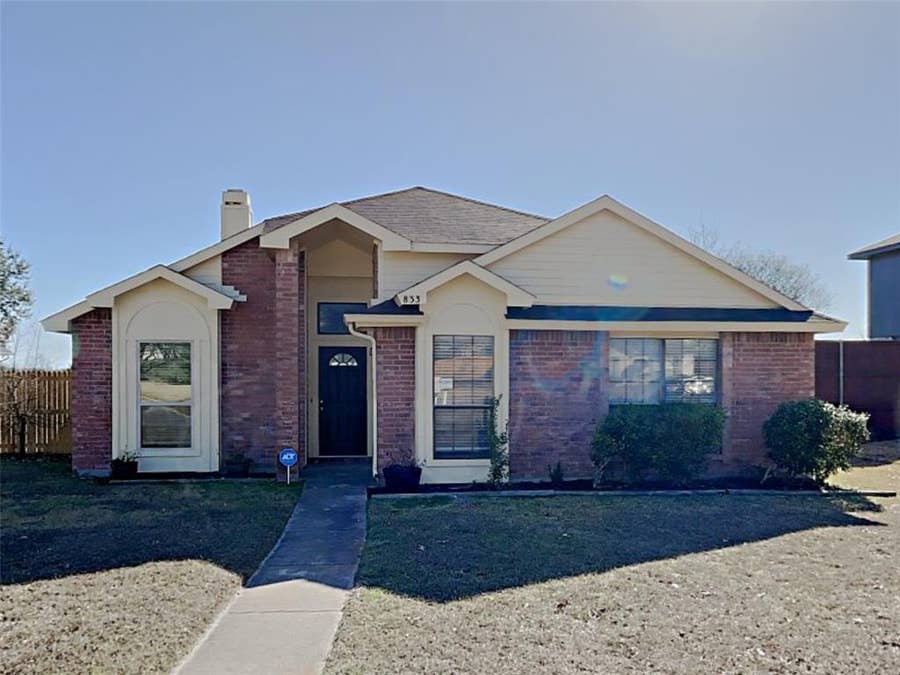 Property photo for 833 Weaver Street, Cedar Hill, TX
