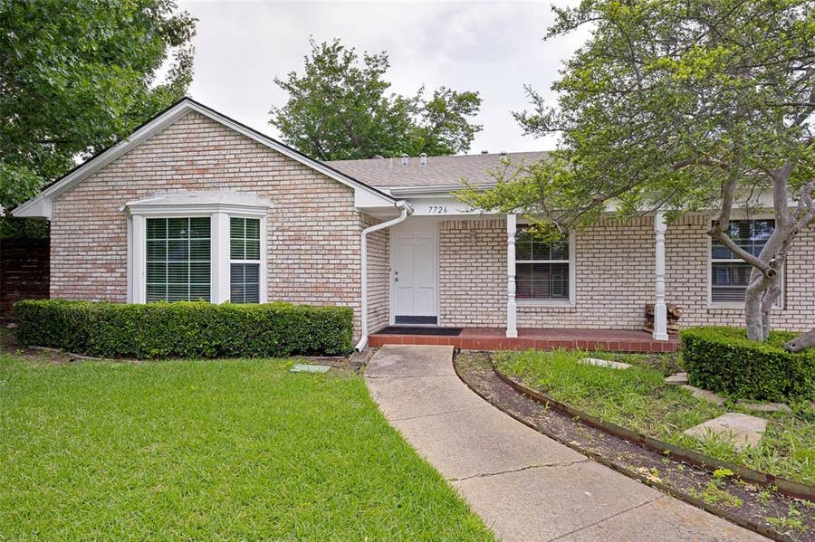 Property photo for 7726 Dentcrest Drive, Dallas, TX