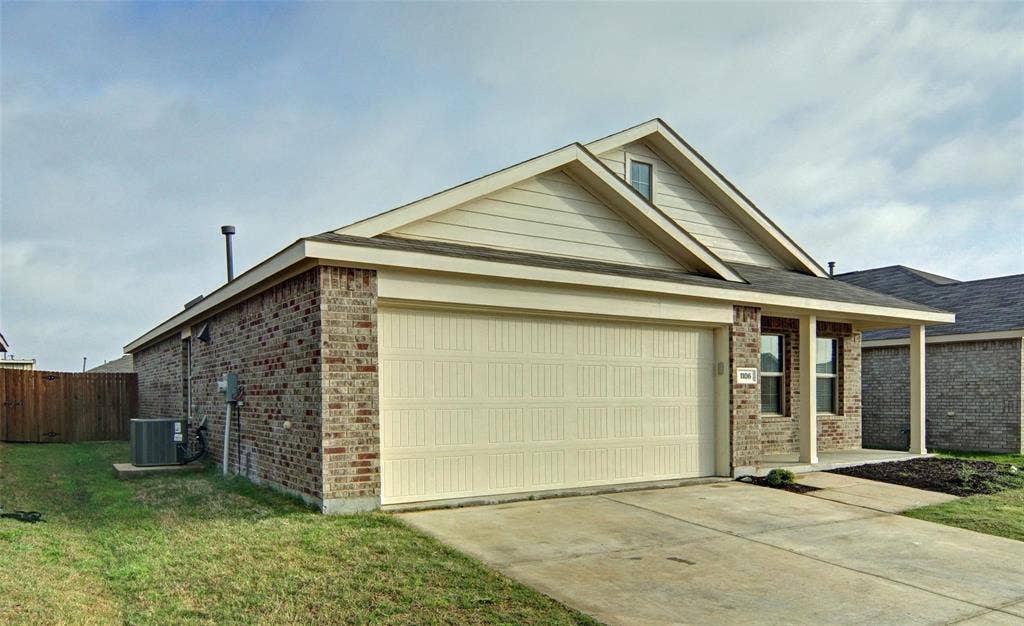 1106 Lady Bird Street, Ennis, TX 75119 1106 Lady Bird Street, Ennis, TX 75119