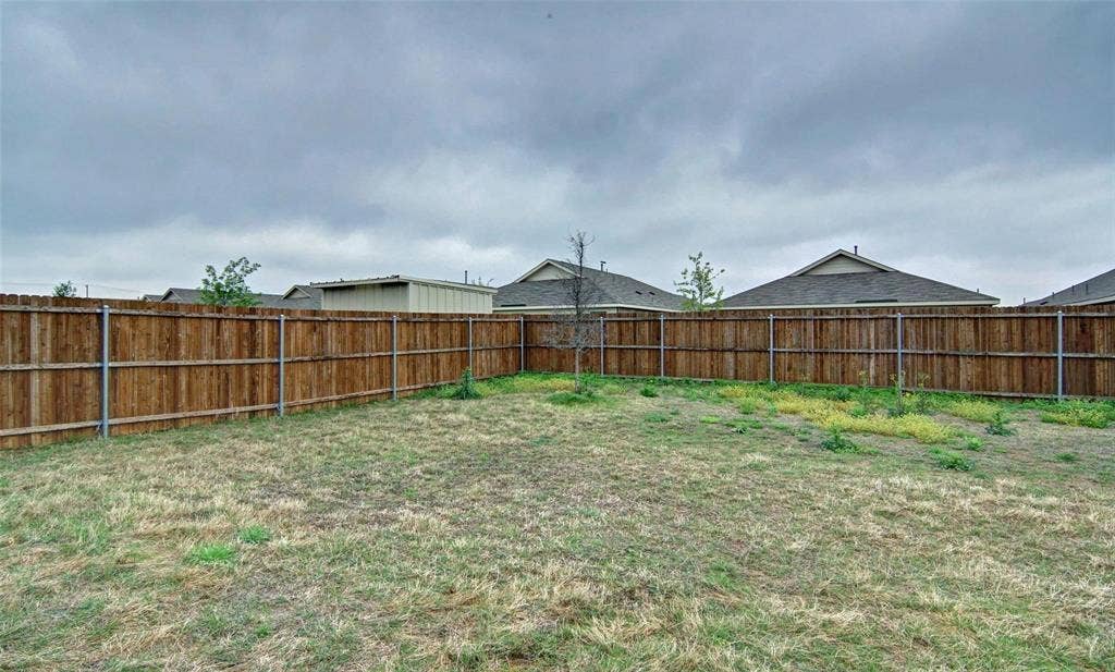 1106 Lady Bird Street, Ennis, TX 75119 1106 Lady Bird Street, Ennis, TX 75119