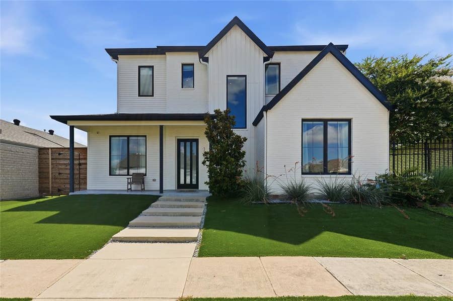 Property photo for 1202 Richland Oaks Drive, Richardson, TX