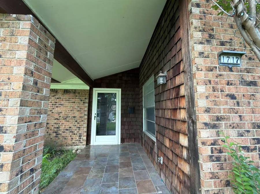 Property photo for 1717 Warwick Street, Garland, TX
