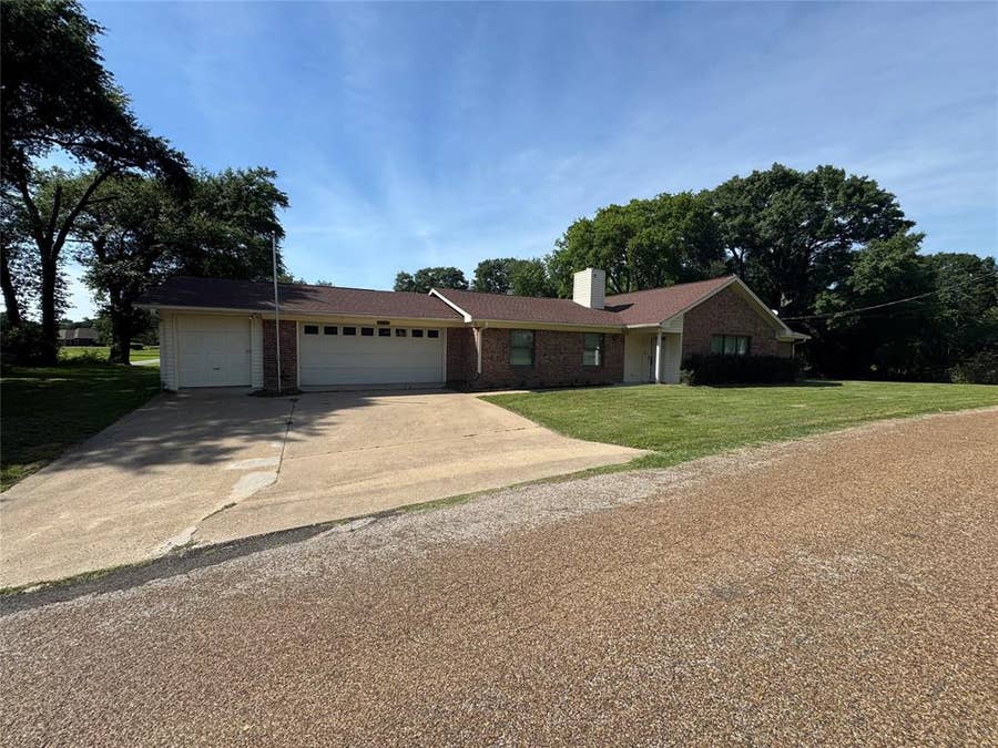 Property photo for 10725 Legg Drive, Kemp, TX