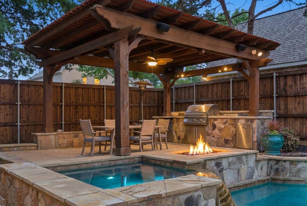 965 Fall Creek, Grapevine, TX 76051 965 Fall Creek, Grapevine, TX 76051