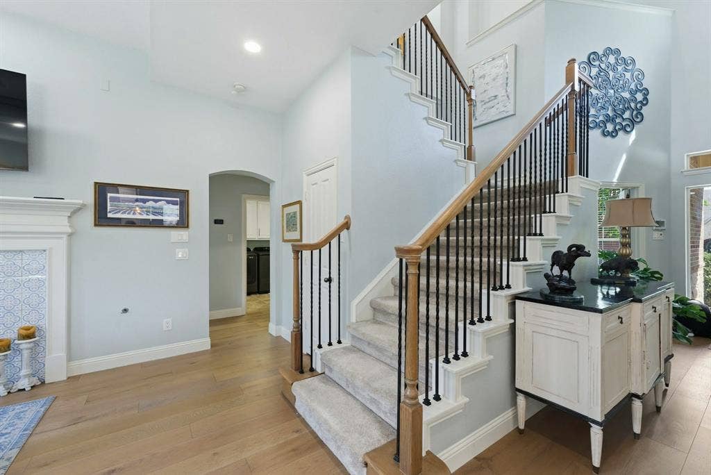 965 Fall Creek, Grapevine, TX 76051 965 Fall Creek, Grapevine, TX 76051