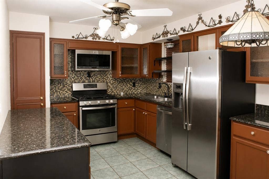 1630 Indian Summer Trail, Dallas, TX 75241 Virtually Staged