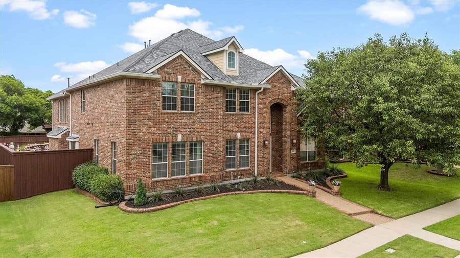 Property photo for 1611 Boxwood Lane, Wylie, TX