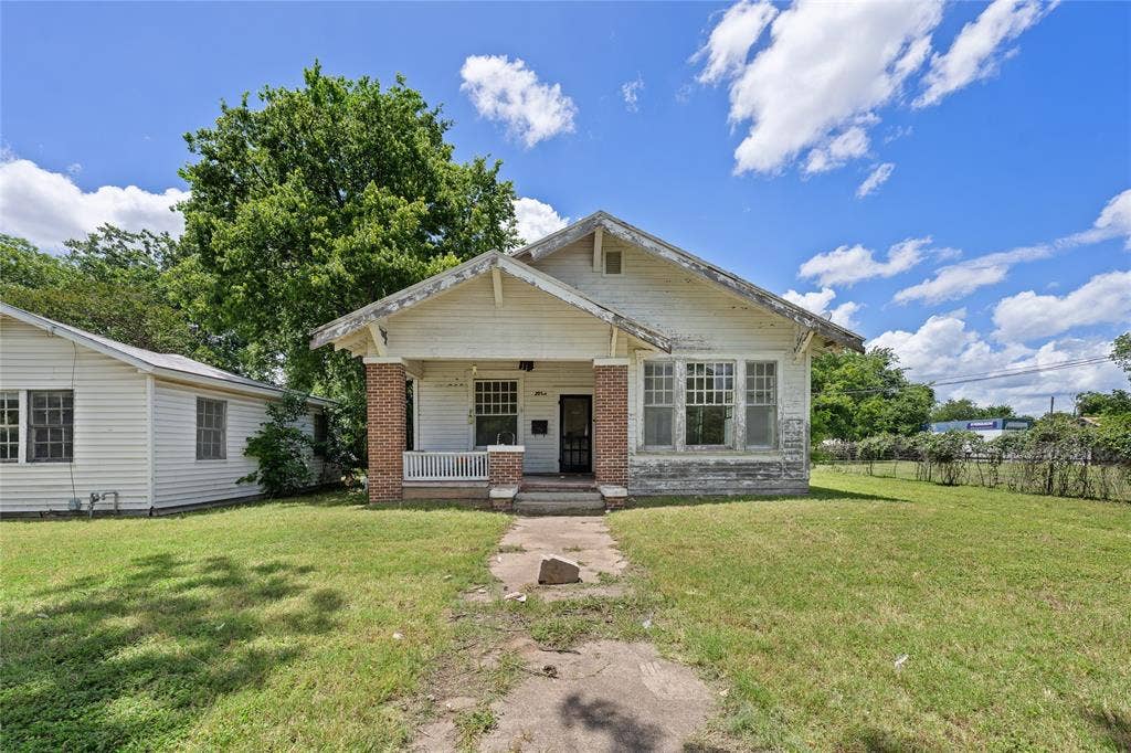 2217 Ross Avenue, Waco, TX 76706 2217 Ross Avenue, Waco, TX 76706