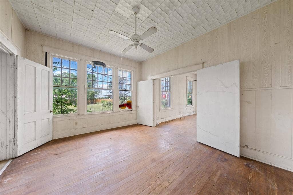2217 Ross Avenue, Waco, TX 76706 2217 Ross Avenue, Waco, TX 76706