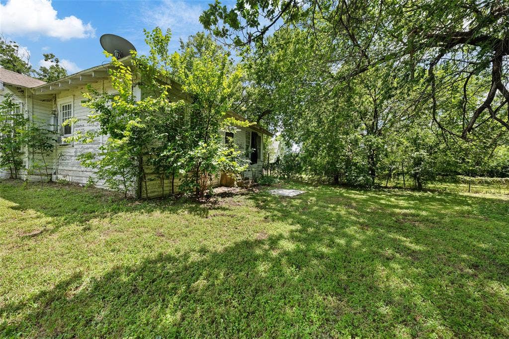 2217 Ross Avenue, Waco, TX 76706 2217 Ross Avenue, Waco, TX 76706