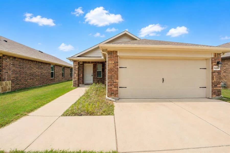 Property photo for 3416 Ibex Way, Crandall, TX