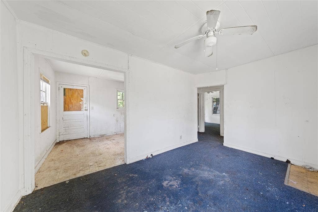 2221 Ross Avenue, Waco, TX 76706 2221 Ross Avenue, Waco, TX 76706