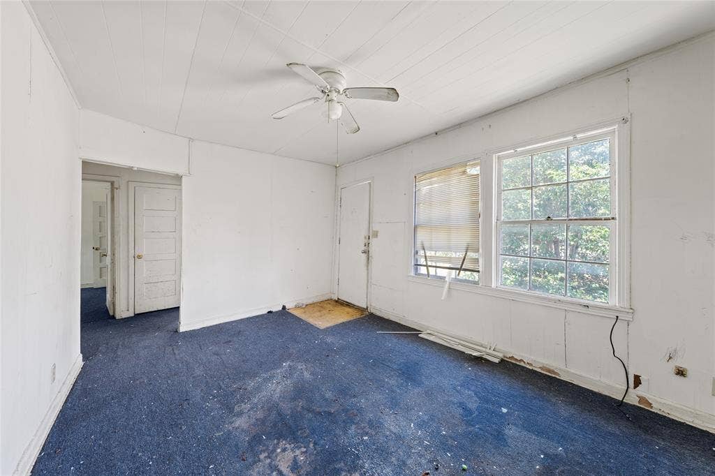 2221 Ross Avenue, Waco, TX 76706 2221 Ross Avenue, Waco, TX 76706