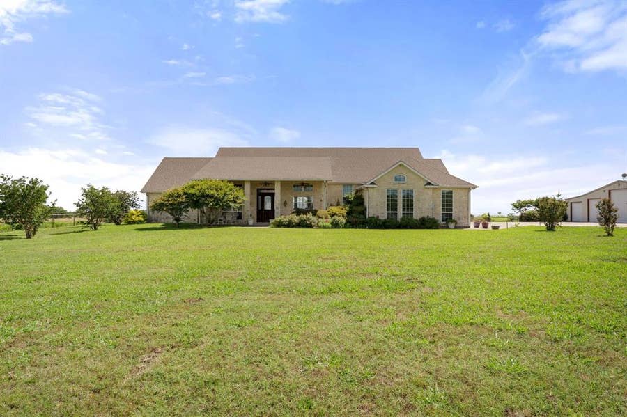 Property photo for 19401 Fm 429, Terrell, TX