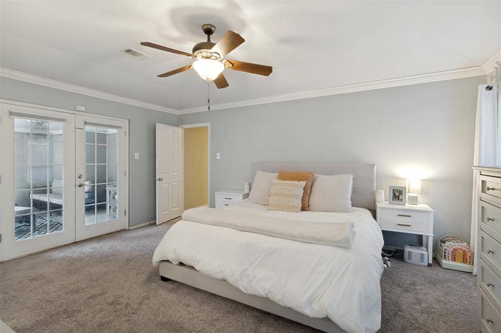 6818 Truxton Drive, Dallas, TX 75231