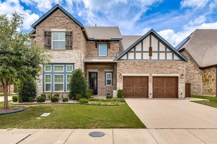 Property photo for 17605 Crabapple Court, Dallas, TX