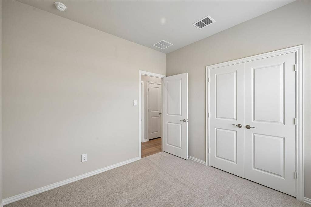3022 O Pines Drive, Farmersville, TX 75442 Photo is not of the actual home, but is an inspirational photo of builder’s model home and may depict options, furnishings, and/or decorator features that are not included.