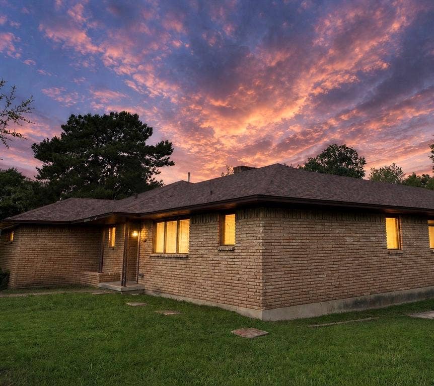 1315 Willow Creek Drive, Lancaster, TX 75146 1315 Willow Creek Drive, Lancaster, TX 75146