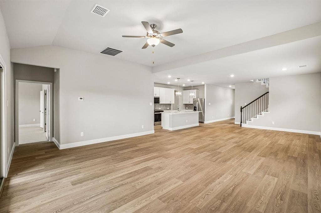 1316 Bridgestone Drive, Princeton, TX 75071 Photo is not of the actual home, but is an inspirational photo of builder’s model home and may depict options, furnishings, and/or decorator features that are not included.