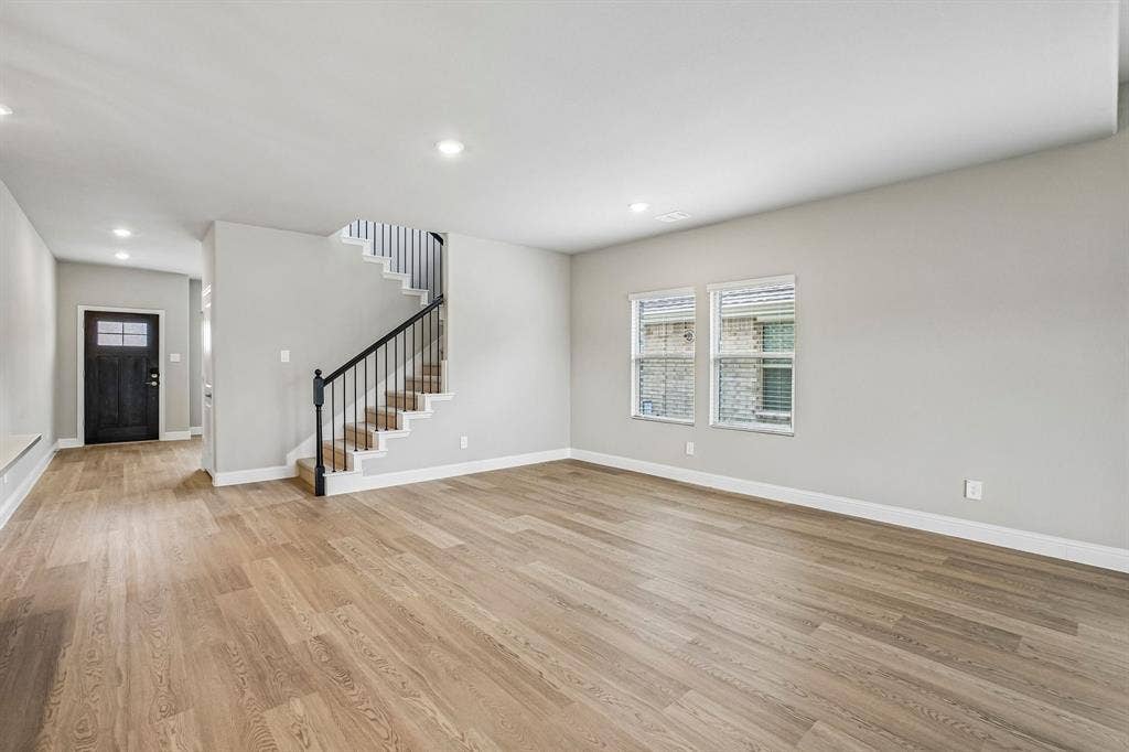1316 Bridgestone Drive, Princeton, TX 75071 Photo is not of the actual home, but is an inspirational photo of builder’s model home and may depict options, furnishings, and/or decorator features that are not included.