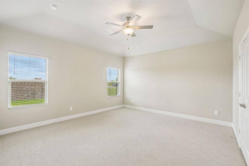 1316 Bridgestone Drive, Princeton, TX 75071 Photo is not of the actual home, but is an inspirational photo of builder’s model home and may depict options, furnishings, and/or decorator features that are not included.
