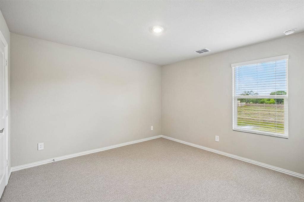 1316 Bridgestone Drive, Princeton, TX 75071 Photo is not of the actual home, but is an inspirational photo of builder’s model home and may depict options, furnishings, and/or decorator features that are not included.