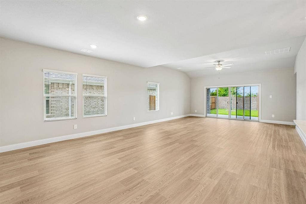 1316 Bridgestone Drive, Princeton, TX 75071 Photo is not of the actual home, but is an inspirational photo of builder’s model home and may depict options, furnishings, and/or decorator features that are not included.