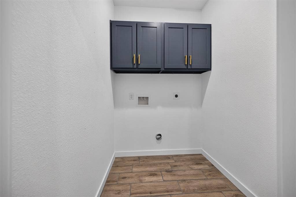 304 N Cherokee Shores Drive, Mabank, TX 75156 304 N Cherokee Shores Drive, Mabank, TX 75156