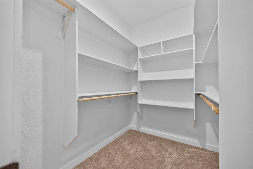 304 N Cherokee Shores Drive, Mabank, TX 75156 304 N Cherokee Shores Drive, Mabank, TX 75156