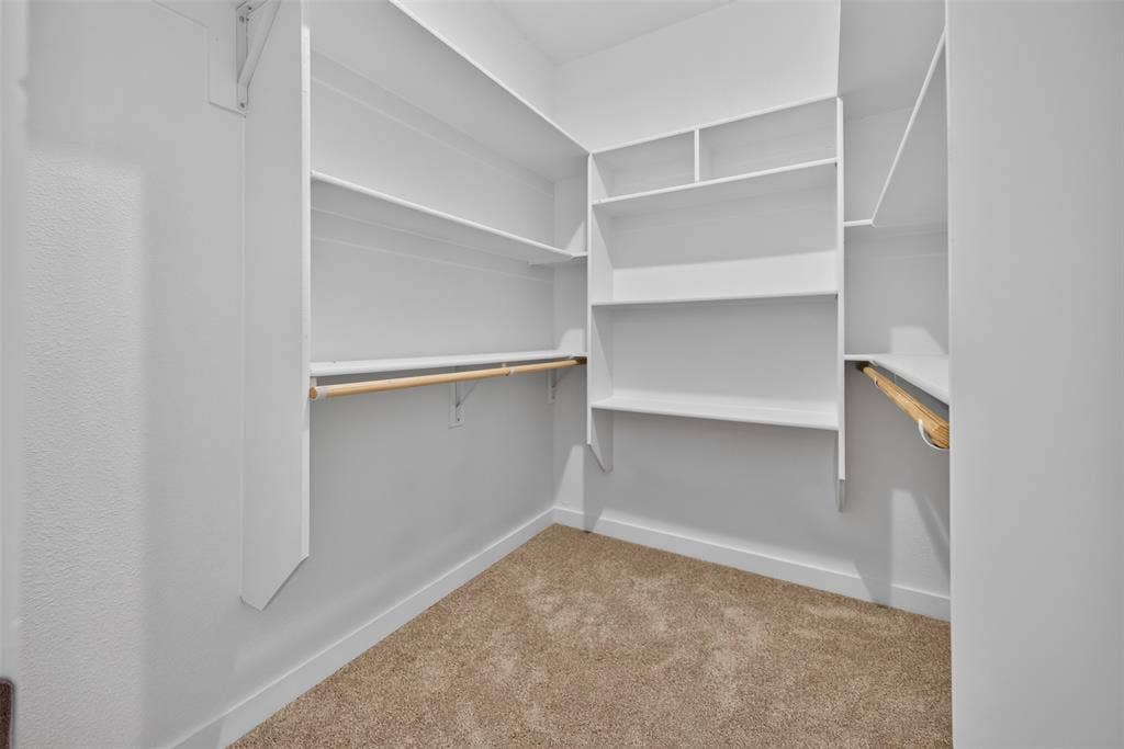 304 N Cherokee Shores Drive, Mabank, TX 75156 304 N Cherokee Shores Drive, Mabank, TX 75156