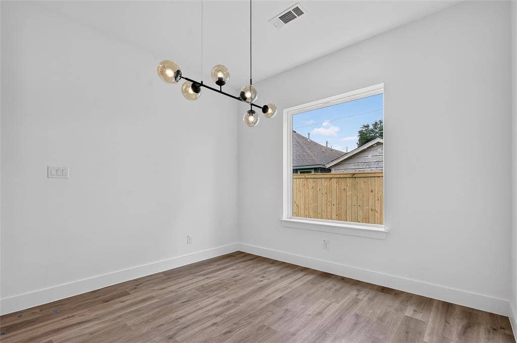 5130 Echo Avenue, Dallas, TX 75215 5130 Echo Avenue, Dallas, TX 75215