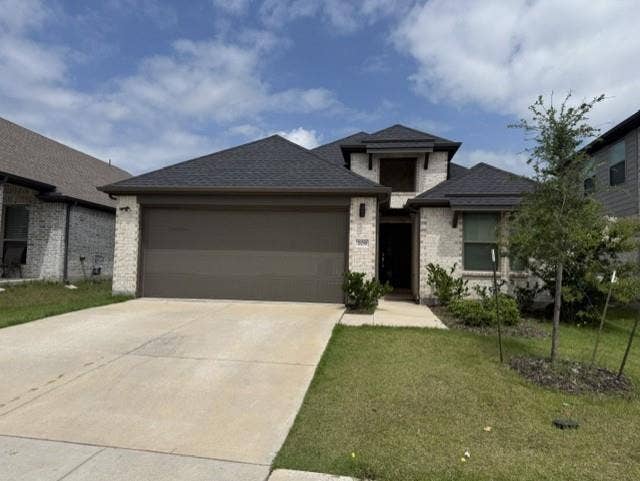 Property photo for 209 Little Bridge Drive, Lavon, TX
